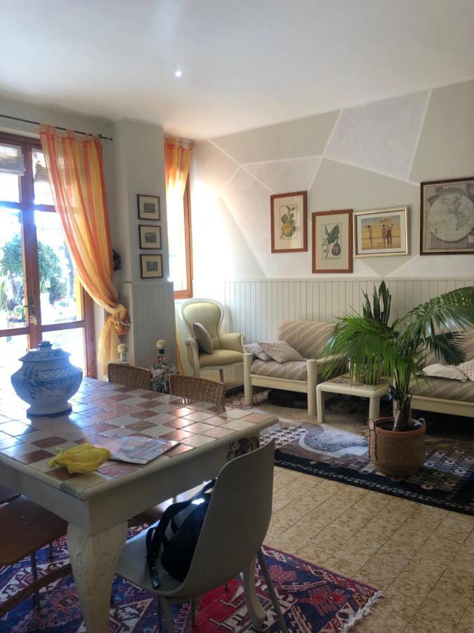 B & B Da Giusy Corte Franca Εξωτερικό φωτογραφία
