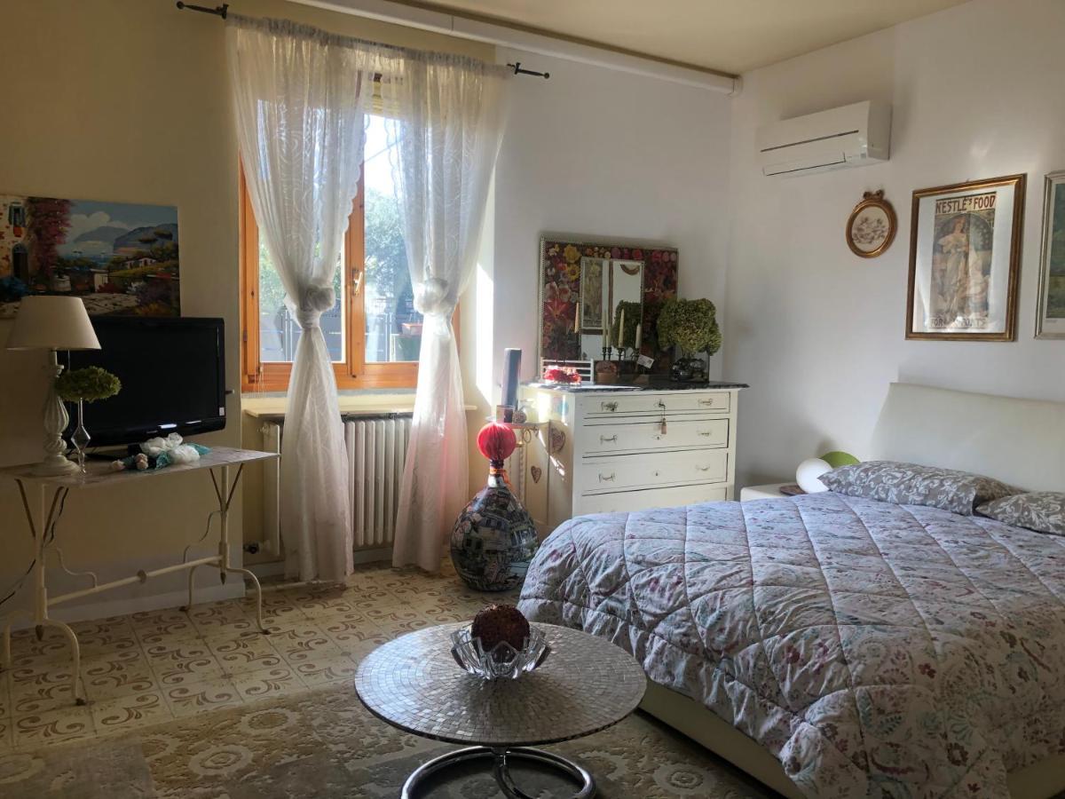 B & B Da Giusy Corte Franca Εξωτερικό φωτογραφία
